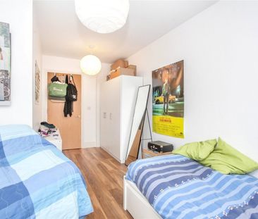 61 Station Road, Barnet, London, EN5 - Photo 1