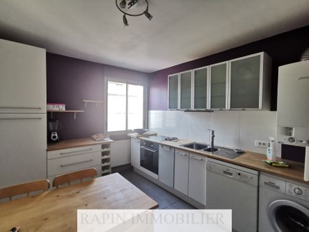 MONPLAISIR TRES BEAU T2 MEUBLE + GARAGE - Photo 3