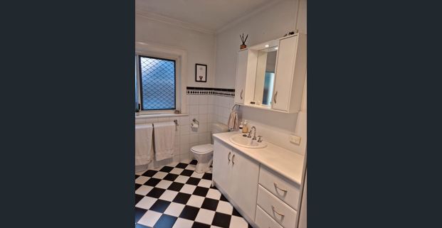 Character Stone Fronted Home in Glenelg - Photo 1