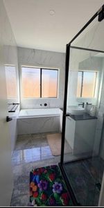 Wyndham Vale - Photo 4