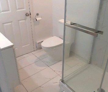 BEAU 1 1/2 FRAÎCHEMENT RÉNOVÉ TOUT INCLUS/MEUBLÉ À PROXIMITÉ DE TOU... - Photo 3