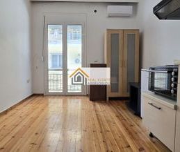 Studio/Γκαρσονιέρα για ενοικίαση - Χαριλάου, - Photo 1