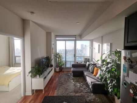 For Lease - 500 Sherbourne Street Unit# 1805, Toronto, Ontario - Photo 2