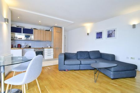 2 bedroom apartment to rent Goulden Street, Manchester, Greater Manchester, M4 - Photo 2