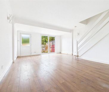 2 bedroom terraced house to rent - Photo 1