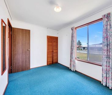 76 Hargreaves Rd, Middleton SA 5213 - House For Rent | Domain - Photo 1