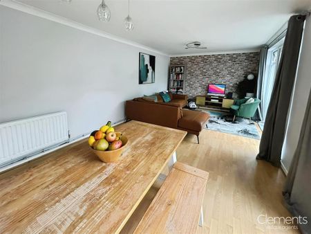 3 bedroom house to rent - Photo 2