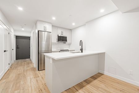 For Lease - 555 Sanatorium Road Unit# 105, Hamilton, Ontario - Photo 5