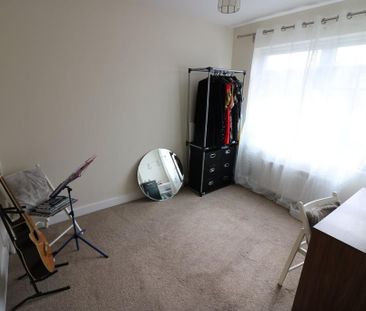 3 bedroom end of terrace house to rent - Photo 6