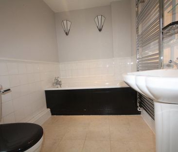 2 bedroom cottage to rent - Photo 3