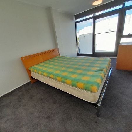 One Bedroom Plus Study Apartment - Photo 3