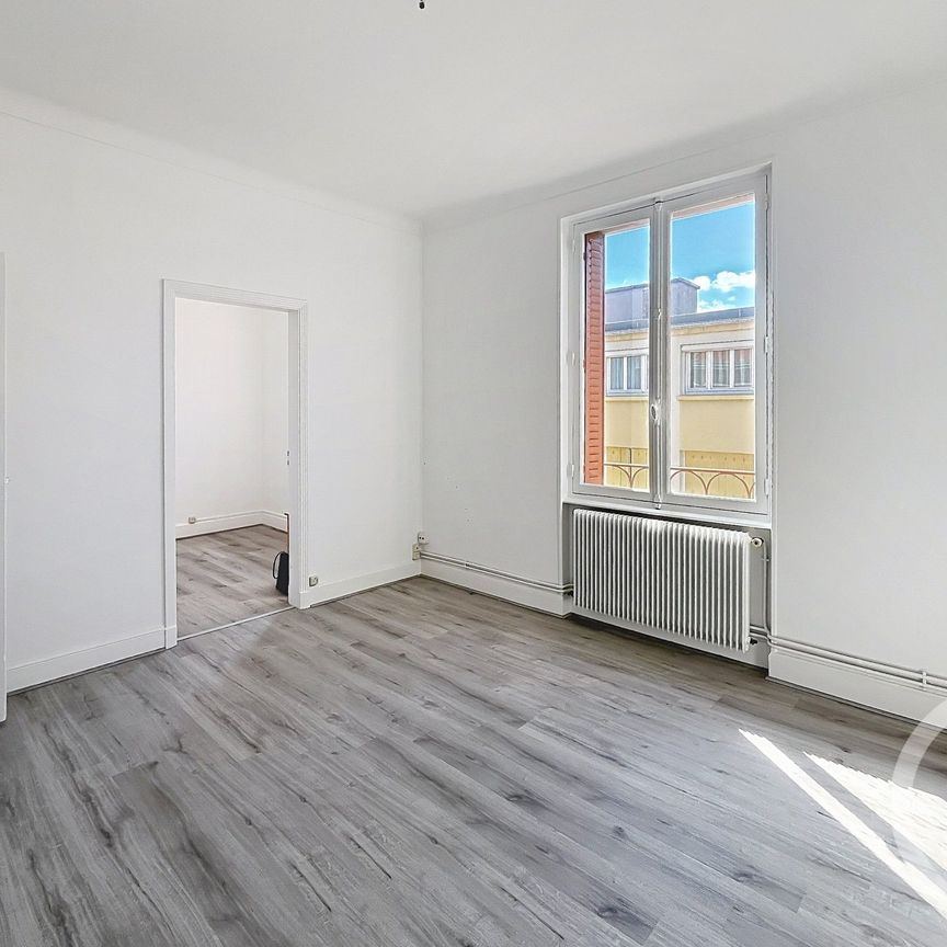 Location Appartement 2 pièces 27m² CLERMONT FERRAND 63000 - Photo 1