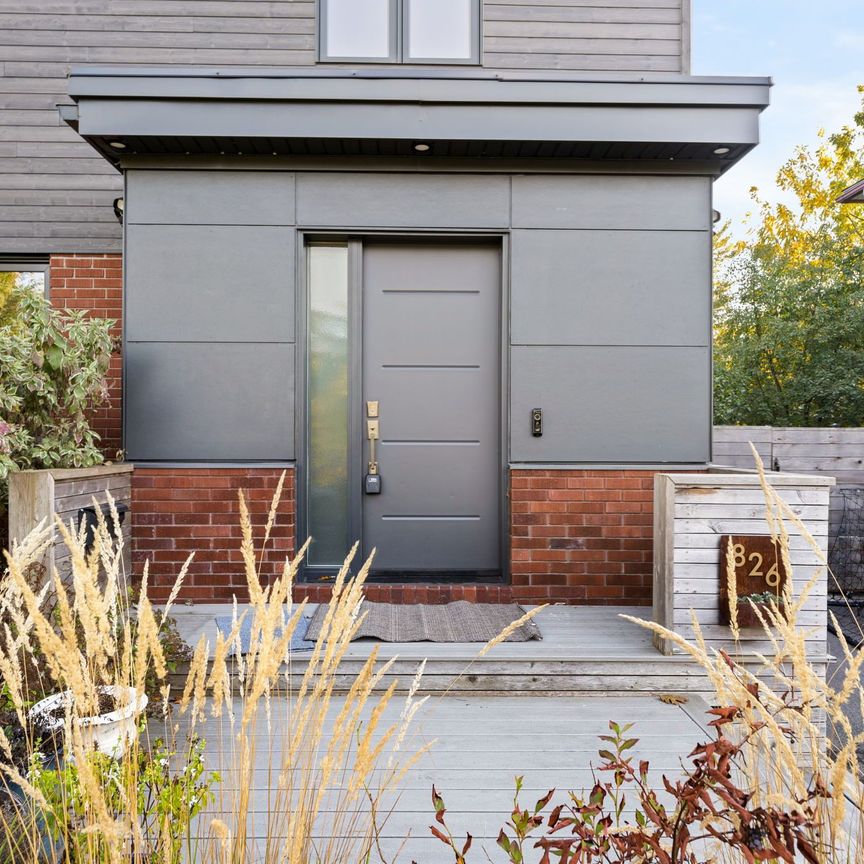 For Lease - 826 Quinlan Road, Elmvale Acres and Area, Ontario - Photo 1