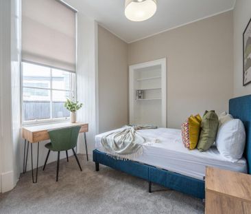 2 bedroom flat to rent - Photo 5