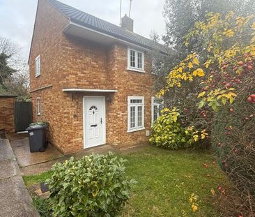 2 bedroom semi-detached house to rent - Photo 2