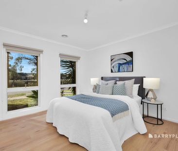 Excellent locale with lifestyle allure - Photo 4