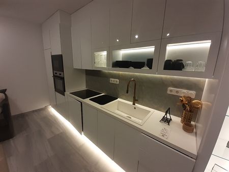Διαμέρισμα για ενοικίαση Λυκαβηττός (Κολωνάκι - Λυκαβηττός) - Photo 4