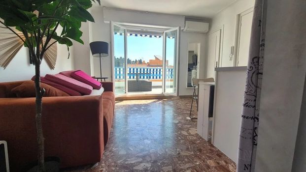 Location Appartement 1 pièce 28m² NICE 06300 - Photo 1