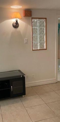 LOFT AIRE OUVERTE SAINT-LAMBERT PRÈS DU MÉTRO LONGUEUIL - Photo 1