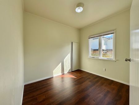 8A Hill Road, Papatoetoe, Auckland - Photo 4