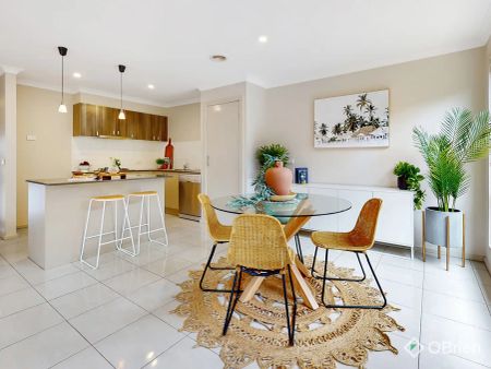 56 Belmont Crescent, Pakenham VIC 3810 - Photo 4