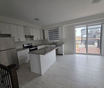 For Lease - 57 Camino Real Drive, Caledon, Ontario - Photo 2