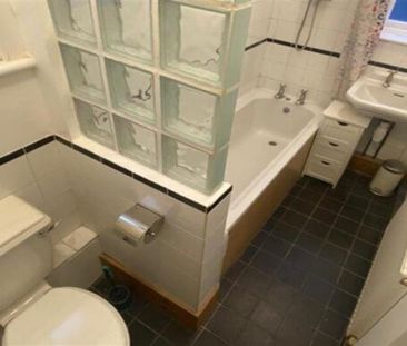 2 bedroom maisonette to rent - Photo 1