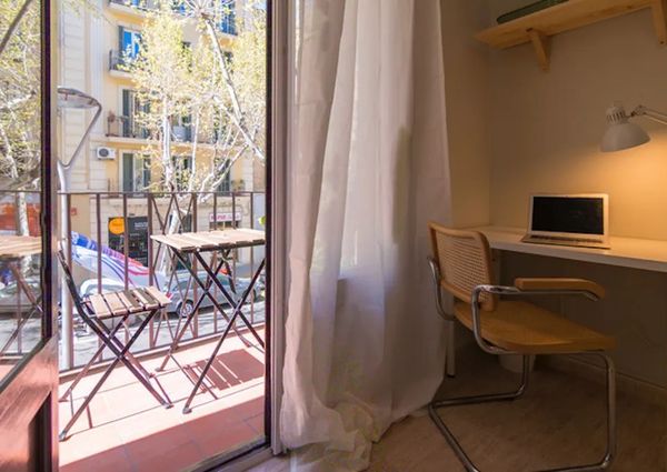 Carrer de la Indústria, Barcelona, Catalonia 08025