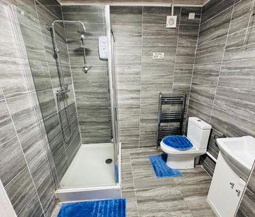 1 bedroom in a house share to rent - Photo 5