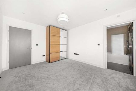 Suffolk Road, London, SE25 - Photo 4