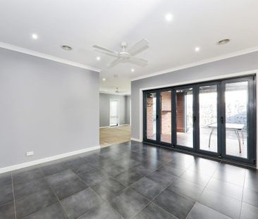 43A Earl Street, Airport West VIC 3042 - Photo 5