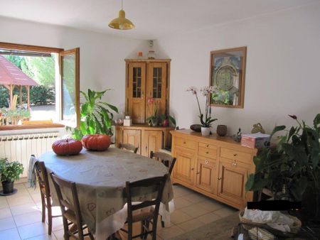 Location Maison 4 pièces 117m² MONTPELLIER 34080 - Photo 2