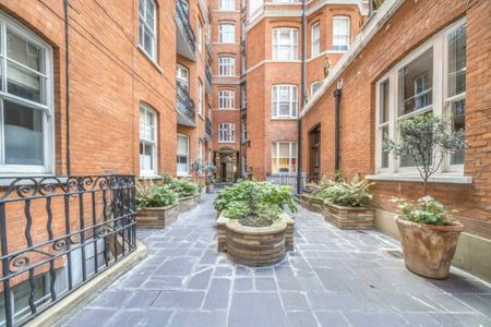 Westminster Palace Gardens, SW1P, London - Photo 2