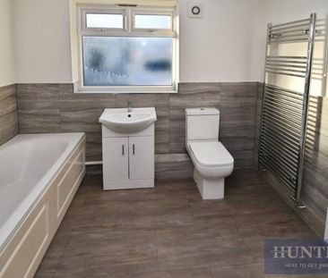 2 bedroom Bungalow To Let Total Size: 636 SQ FT - Photo 2