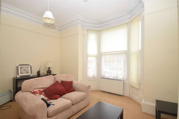 1 bed apartment to rent in Valley Bridge Parade, Scarborough, YO11 - Photo 1