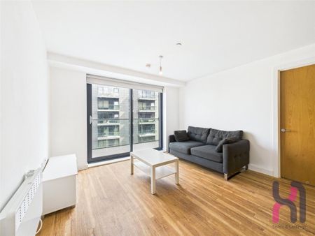 2 bedroom flat to rent - Photo 2