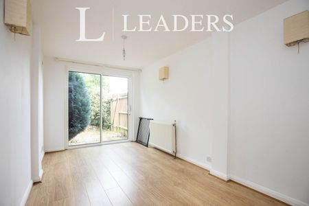 2 bedroom house to rent Coniston Close, Wellingborough, Northamptonshire, NN8 - Photo 2