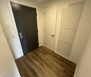 For Lease - 86 Dundas Street Unit# 1011, Mississauga, Ontario - Photo 5