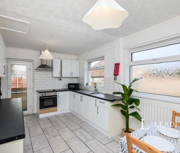 5 bedroom semi-detached house to rent - Photo 6