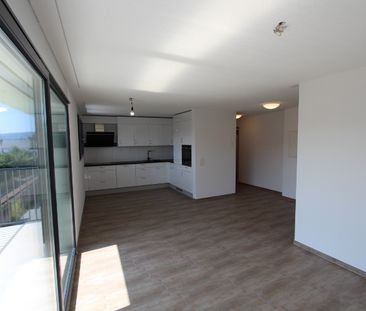 Gemütliche 2.5 Z-Wohnung mit grossen Balkon in Oberentfelden - Photo 4