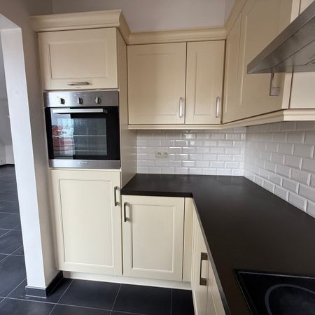 Appartement - Te huur - Photo 3