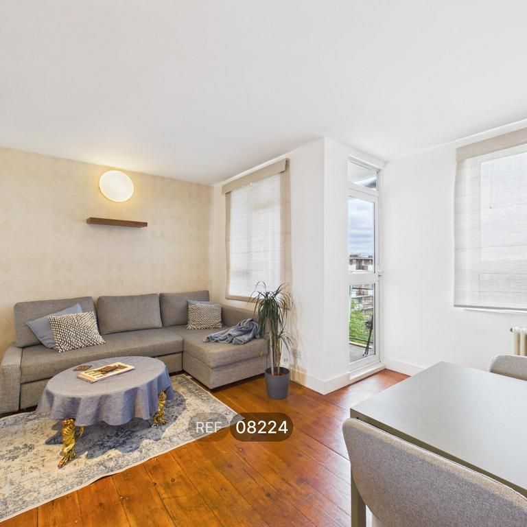 2 bedroom flat to rent - Photo 1
