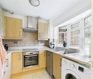 2 bedroom terraced house to rent - Photo 6