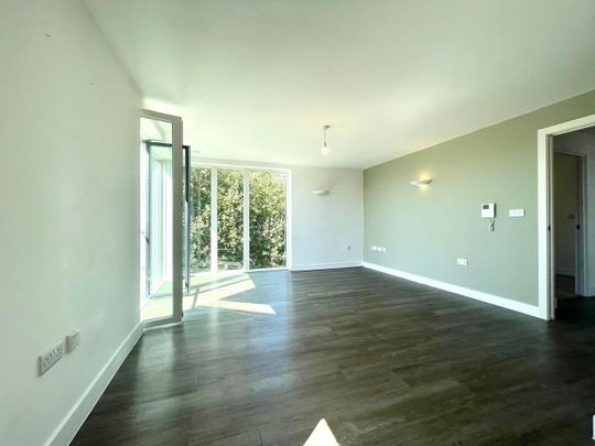2 Bed Flat, Cooperage Lane, BS3 - Photo 1