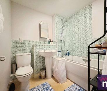 Brabant Way, Westbury, BA13 - Photo 2