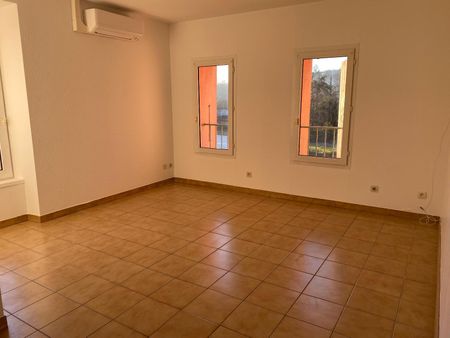 Location Appartement 2 pièces 52m² LABEGUDE 07200 - Photo 4