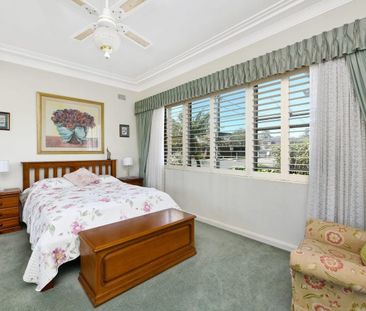 Spacious Family Home with Separate Self-Contained Apartment on an E... - Photo 6