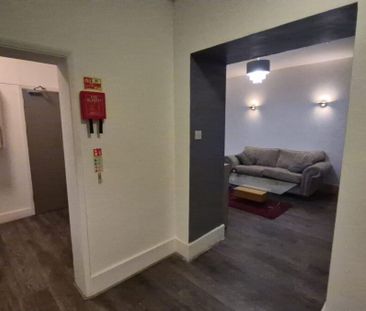 Hainualt Road, E11, Leytonstone - Photo 2