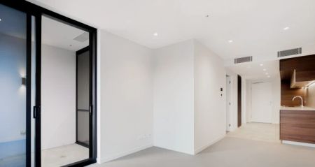 1 Bedroom*314 - Photo 4