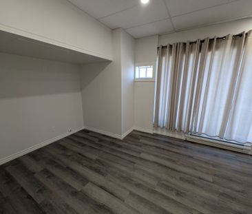 For Lease - 333 Simcoe Street Unit# 5, Oshawa, Ontario - Photo 1